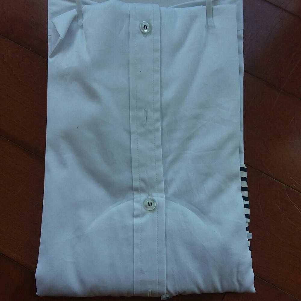 Nwt white button down - Picture 4 of 4